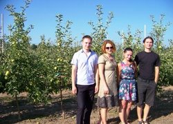 В інтенсивному саду поблизу Немирова